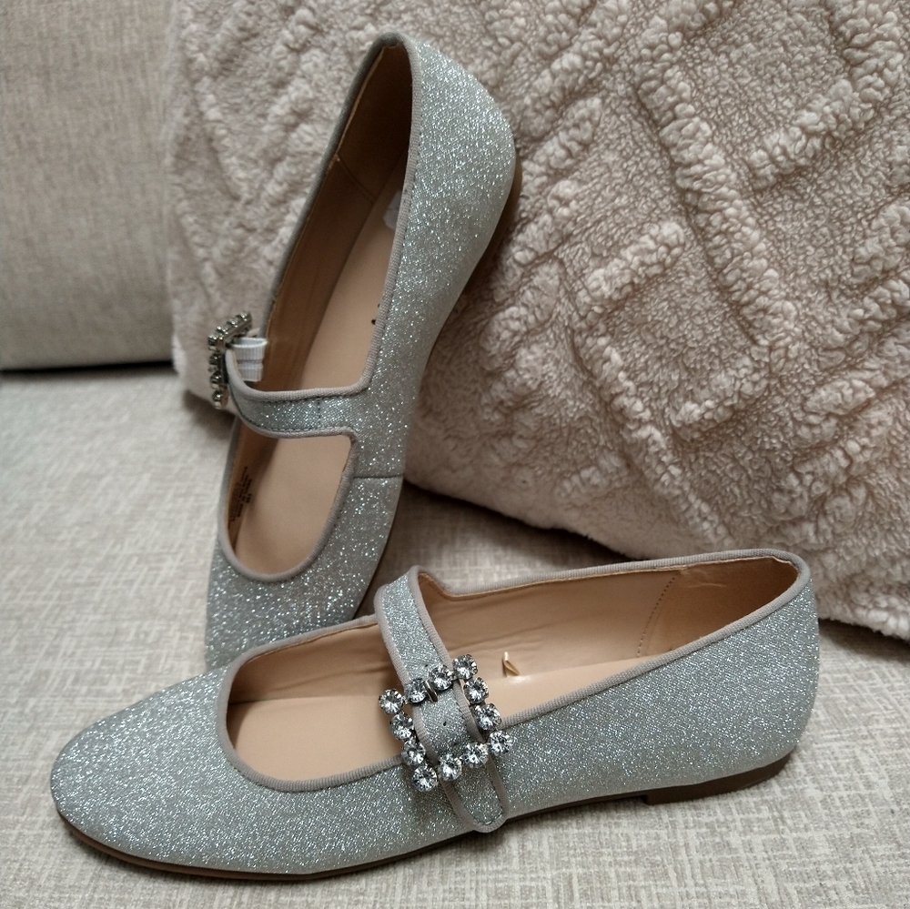 Silver Embellished Buckle Mary Jane Ballet Flat